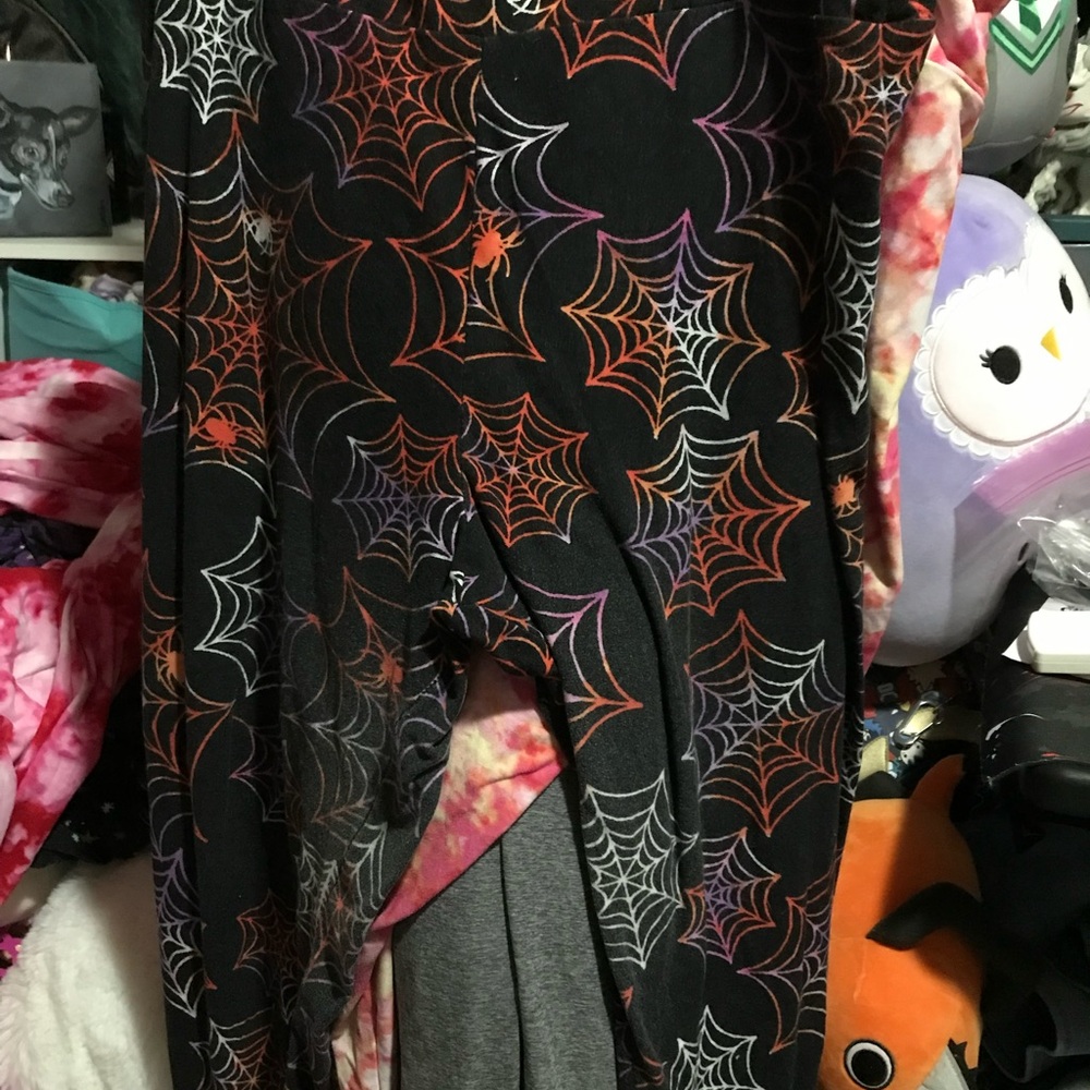 Black Spider Web Patterned Leggings